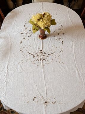 Vintage Linen Embroidered Cutwork Tablecloth 60x79 White Cottagecore
